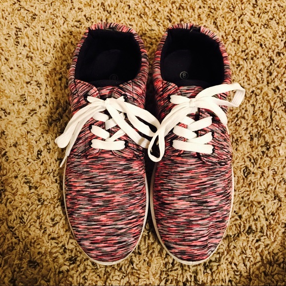 Trendy Multi-Color Athletic Sneakers - Picture 4 of 4